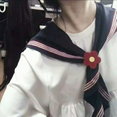 2025年最火的女生头像不露脸图片
