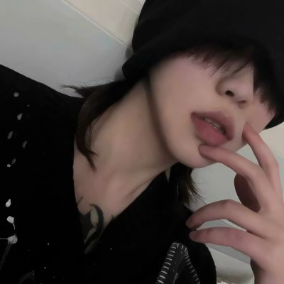 2025小众男头图片