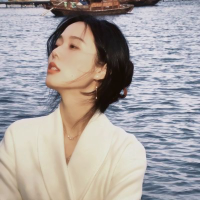 图片氛围感女生头像