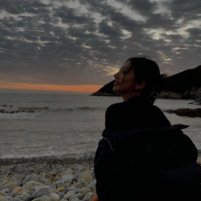 图片氛围感女生头像
