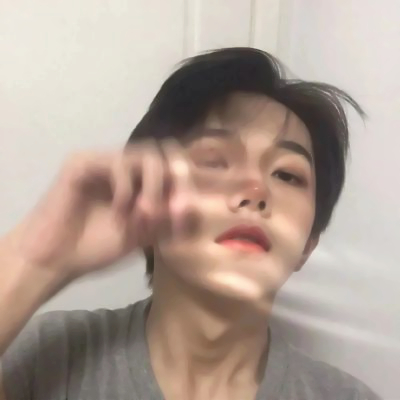 2025真实男头图片