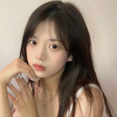 超酷女生头像真人露脸高冷高清图片