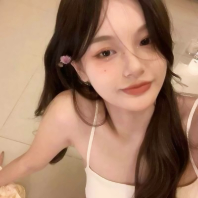清纯干净微信头像女生