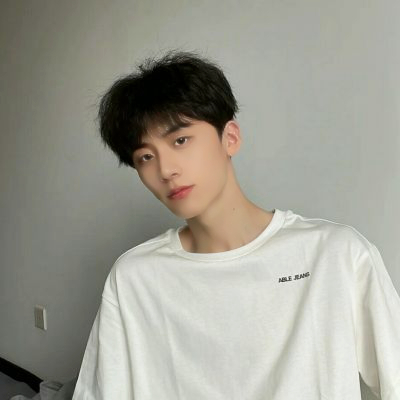 男生不emo头像