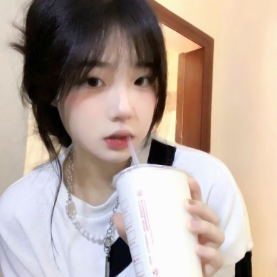 2025年网红头像女生真人高清图片