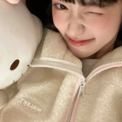 微信女生头像小众风格真人图片