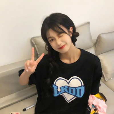 头像高级感小众女生潮流图片