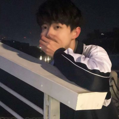 男生气质头像不露脸高级真人图片