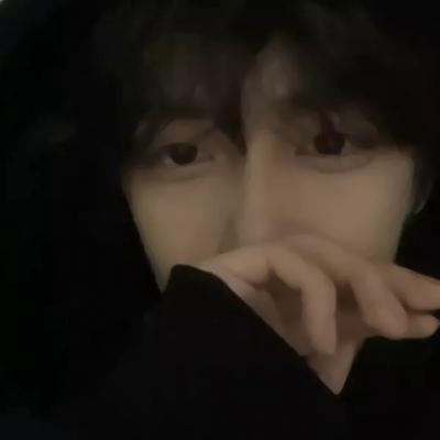 氛围感男生头像高清伤感图片