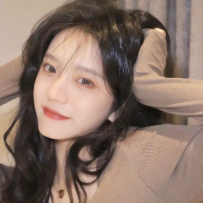 清纯干净微信头像女生