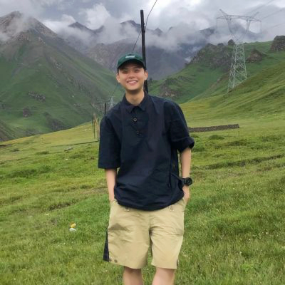 男生高级头像超酷真人帅气高清图片