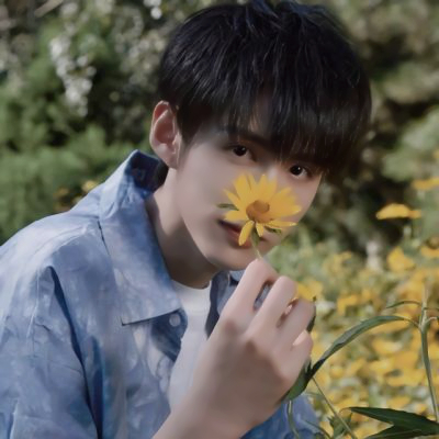 真人男生头像高级感氛围帅气图片