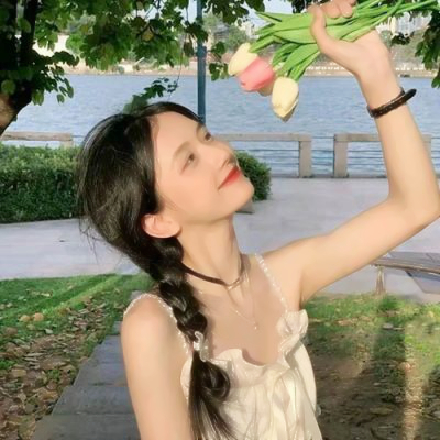 适合永久做头像的图片女真人