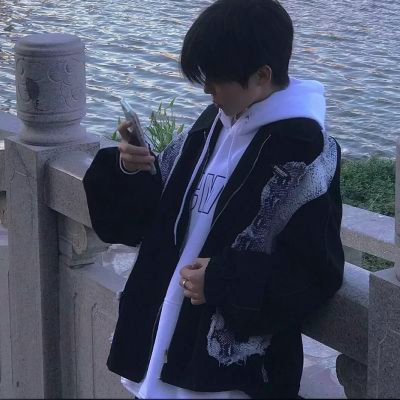 真人帅气头像侧脸冷酷
