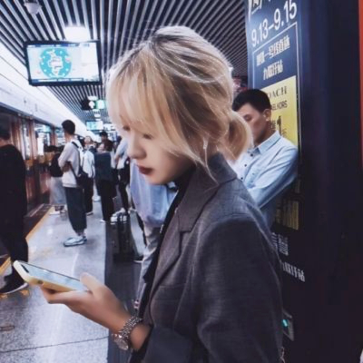 伤感丧系ins女头