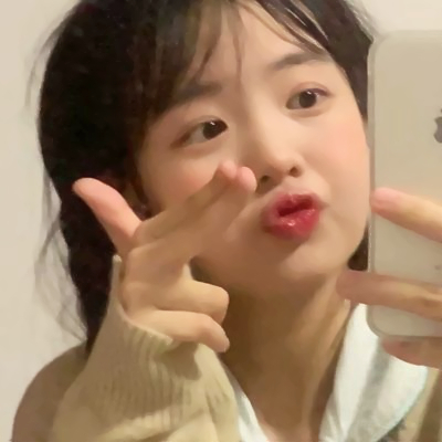 清纯干净微信头像女生