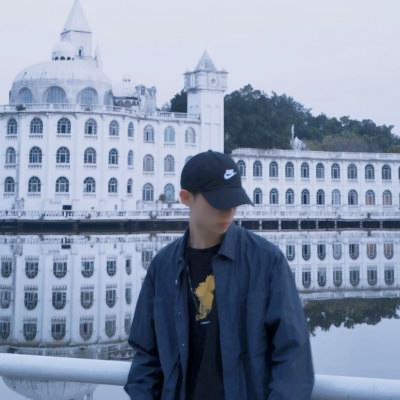 男生不emo头像