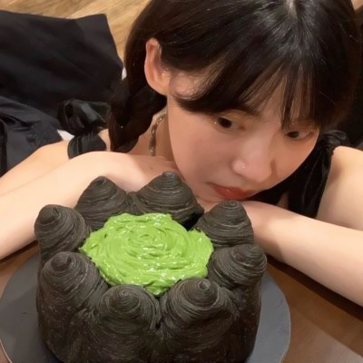 头像女生2025最火好看高清图片