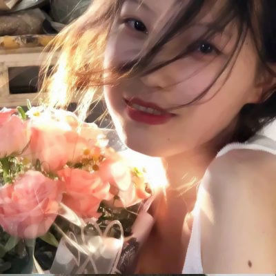 女生头像氛围感照片唯美高清图片