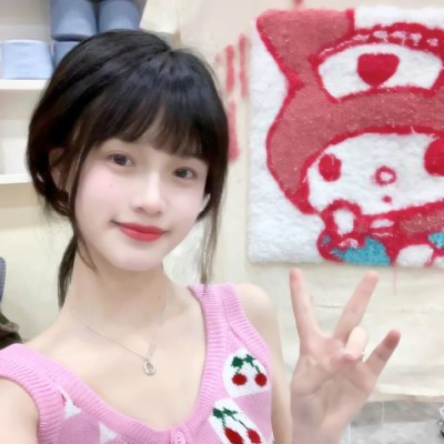 QQ招桃花女头