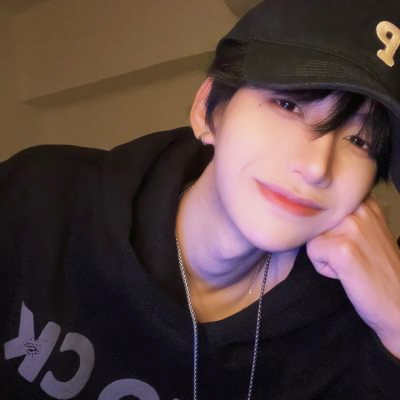 男生头像冷门小众高级真人高清图片