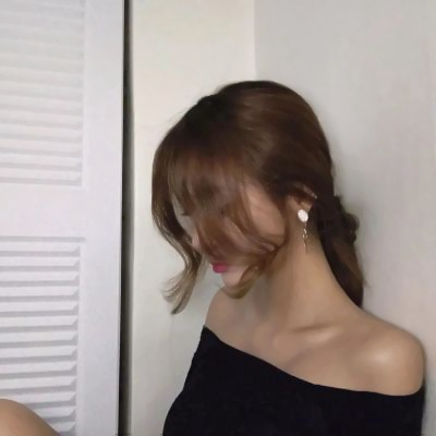 2025年最好看的头像女生高清图片