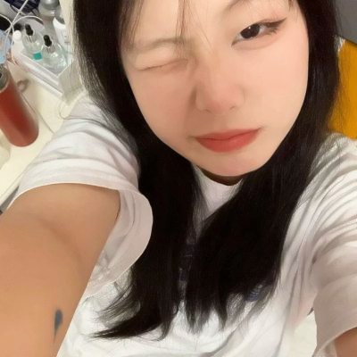 女生头像可爱个性少女高清真人图片