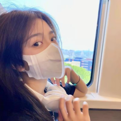 女生头像5张同一个人
