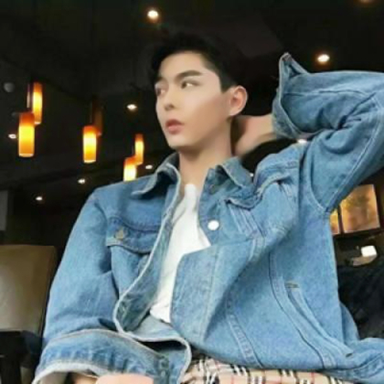 男生微信头像帅气冷酷五官清晰图片
