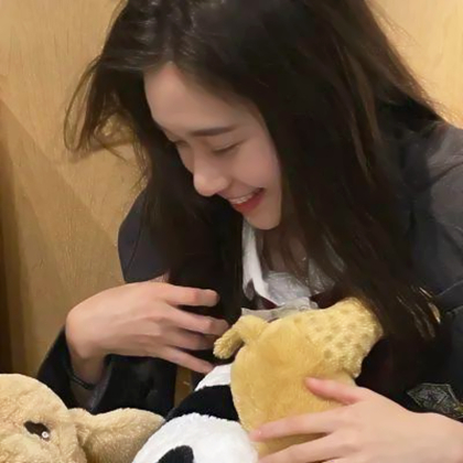 微信可盐可甜的女生头像图片