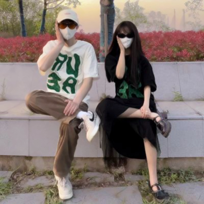 真人戴口罩情侣头像图片