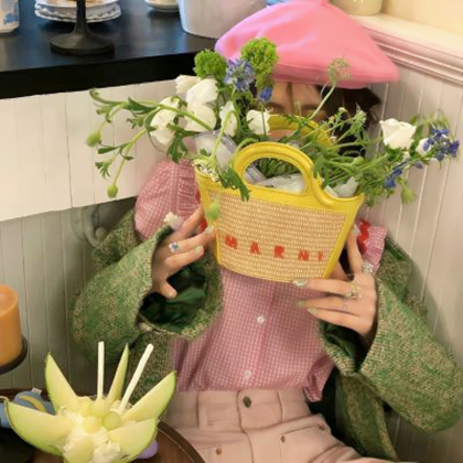 网图微信头像女孩真人