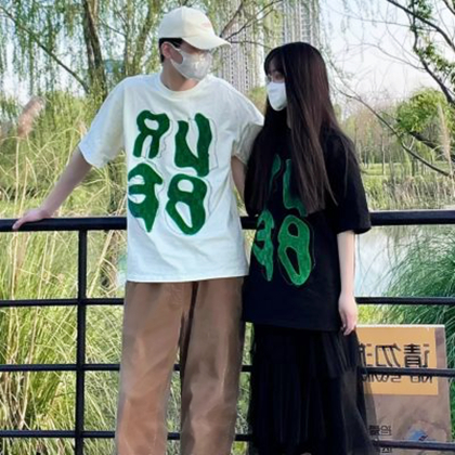 真人戴口罩情侣头像图片