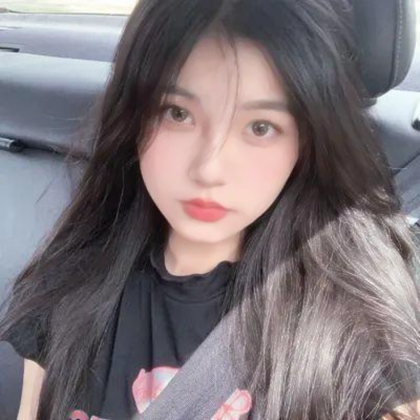 女生头像阳光清纯向上高清图片