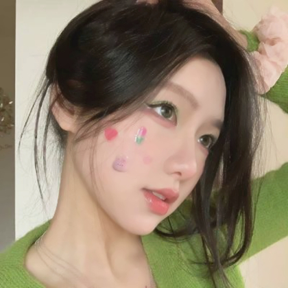 头像女生高级成熟精致大气高清图片