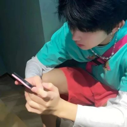 2025年最火微信头像男生真人高清图片