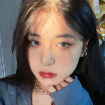 可盐可甜的女生头像图片真人