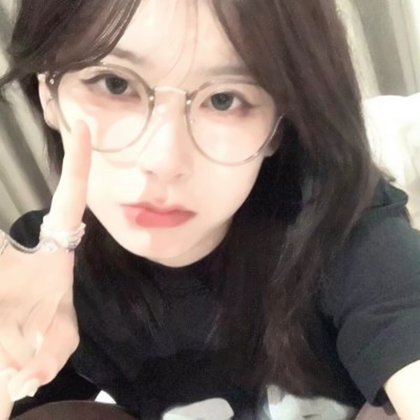 微信时尚高级气质女生头像图片
