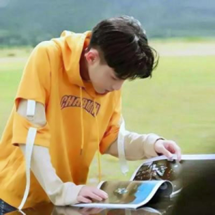 男生微信头像帅气冷酷五官清晰图片