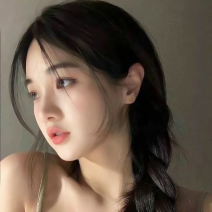 头像女生高级成熟精致大气高清图片
