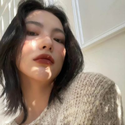头像女生真人ins甜酷辣妹高清图片