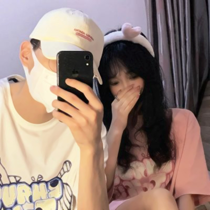 超甜情侣头像真人一对不露脸