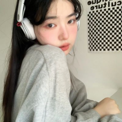 高级感微信头像推荐女生高清图片