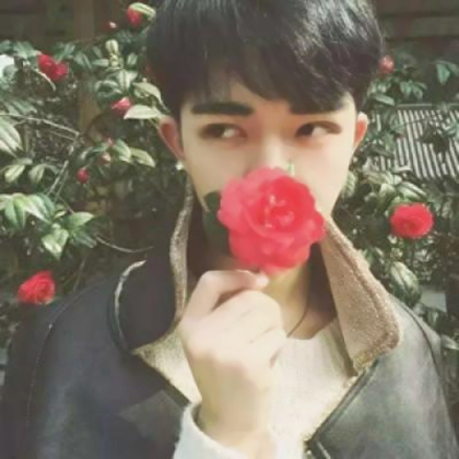男生微信头像帅气冷酷五官清晰图片