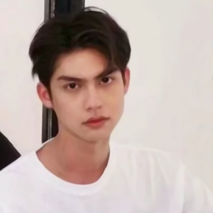 泰国帅哥明星头像图片