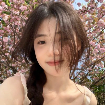端庄大气女神微信头像图片