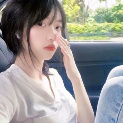 清纯女头像阳光