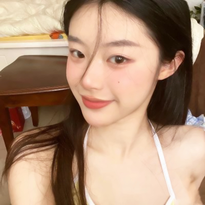 端庄大气女神微信头像图片
