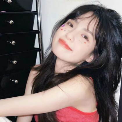 真人女头可爱青春