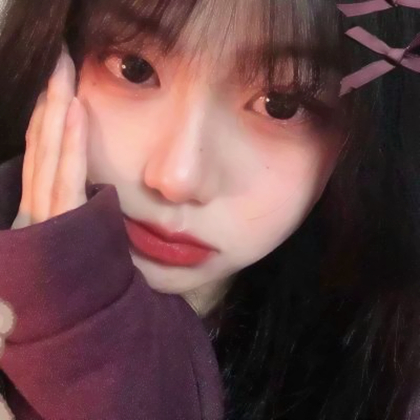 抖音纯欲美女头像